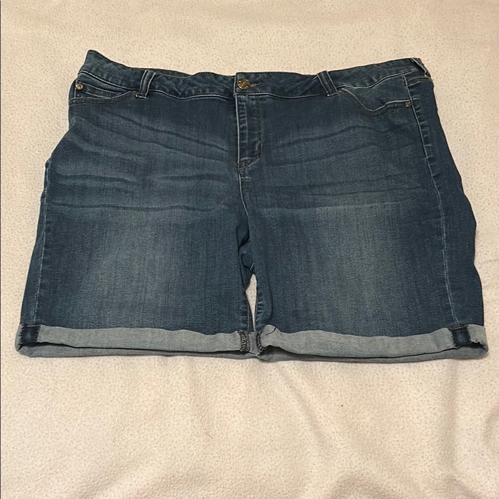 Celebrity Pink Blue Jean Shorts Casual Cut-Off Style